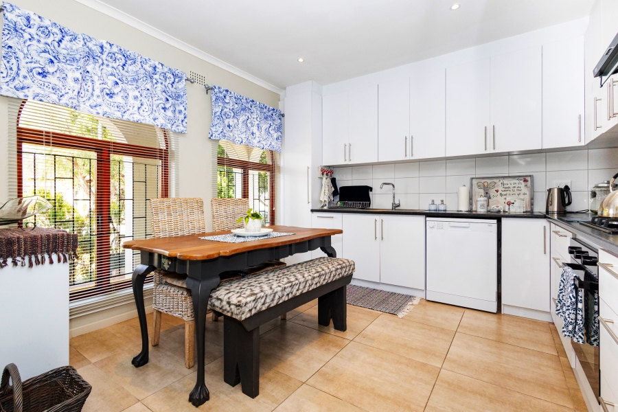 4 Bedroom Property for Sale in Stellenridge Western Cape